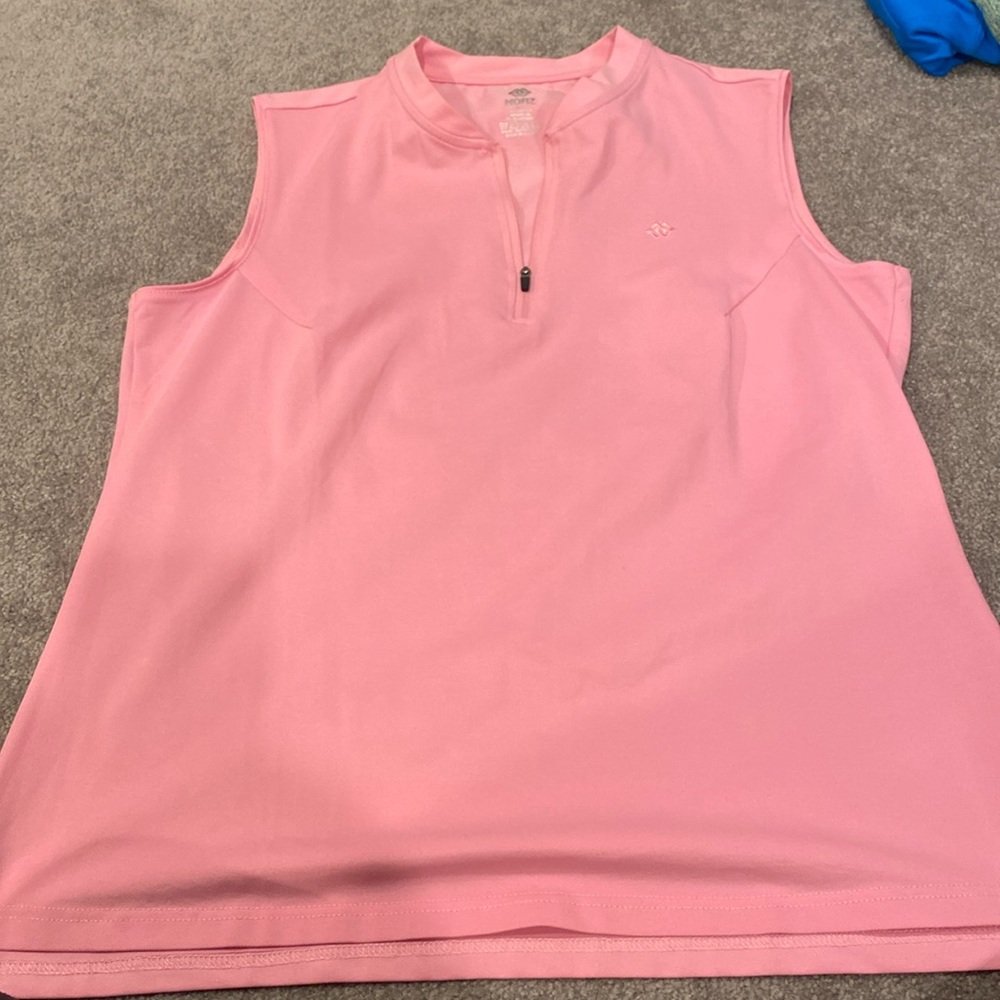 L pink golf shirt
